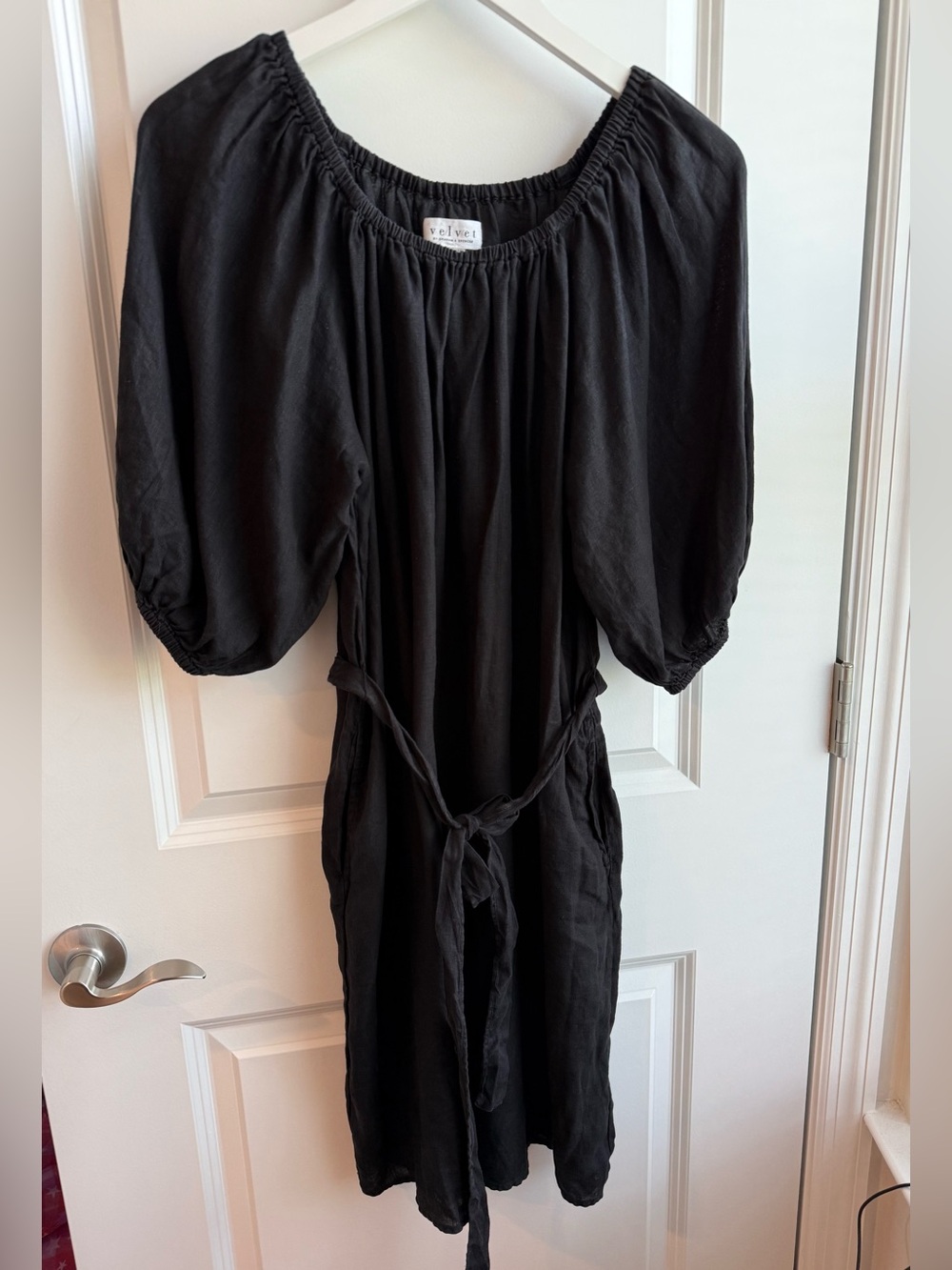 Velvet by Graham and Spencer Black 100% Linen Knee Length Dress Tie Waist Small